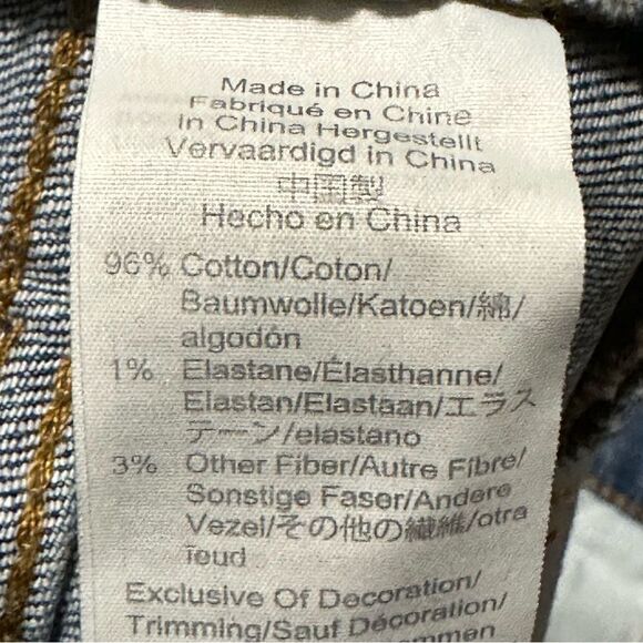 Madewell High-Rise Denim Shorts - Picture 6 of 6